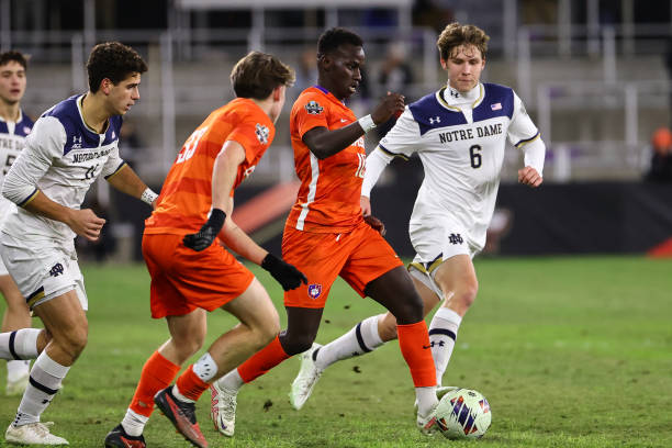 力巨大的青 力巨大的青