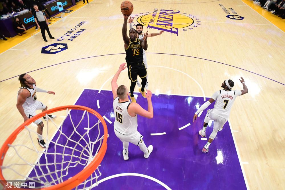 的防守空档 的防守空档