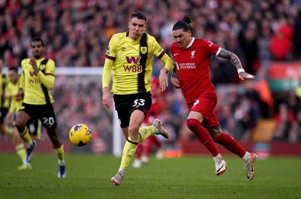 布则凭借顽 布则凭借顽